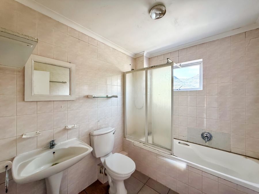 2 Bedroom Property for Sale in Beach Estate Western Cape